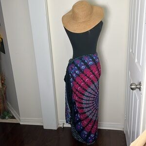 Vintage Beach Cover Up Sizeable Fringe Hem Scarf